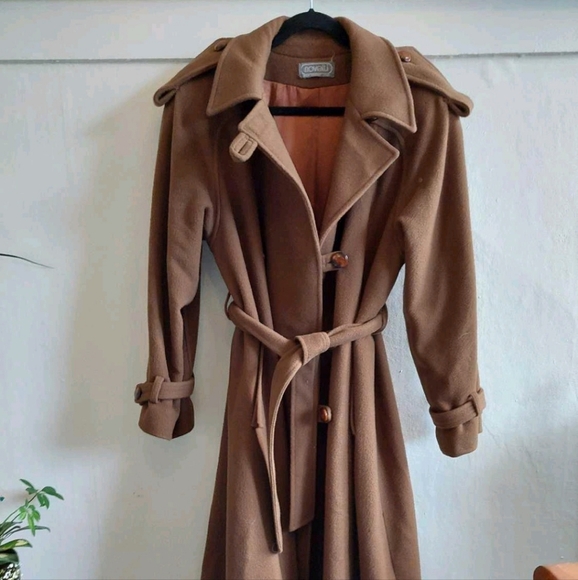 Military style trenchcoat - Picture 1 of 4